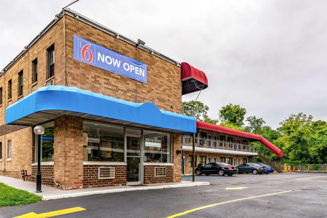Motel 6-Elmsford, Ny - White Plains Bagian luar foto