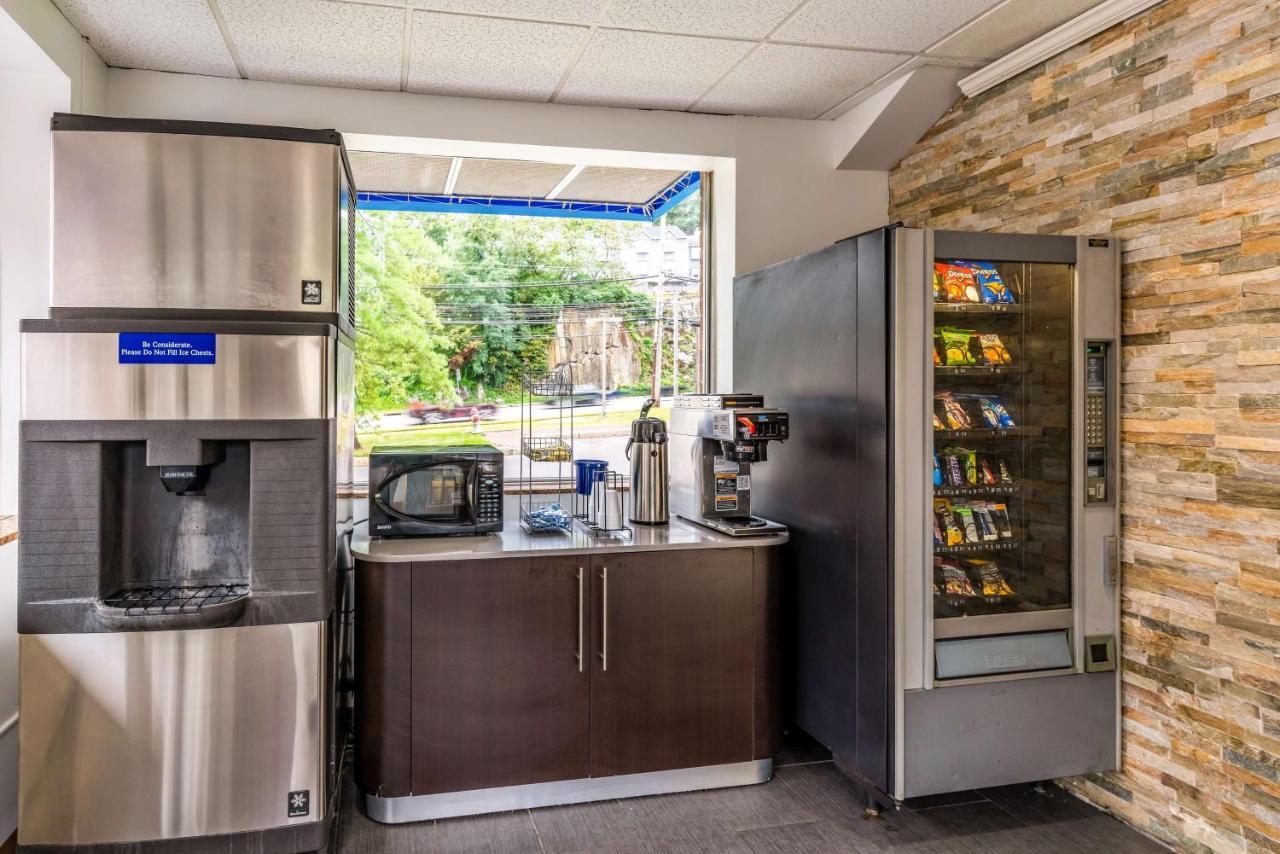 Motel 6-Elmsford, Ny - White Plains Bagian luar foto