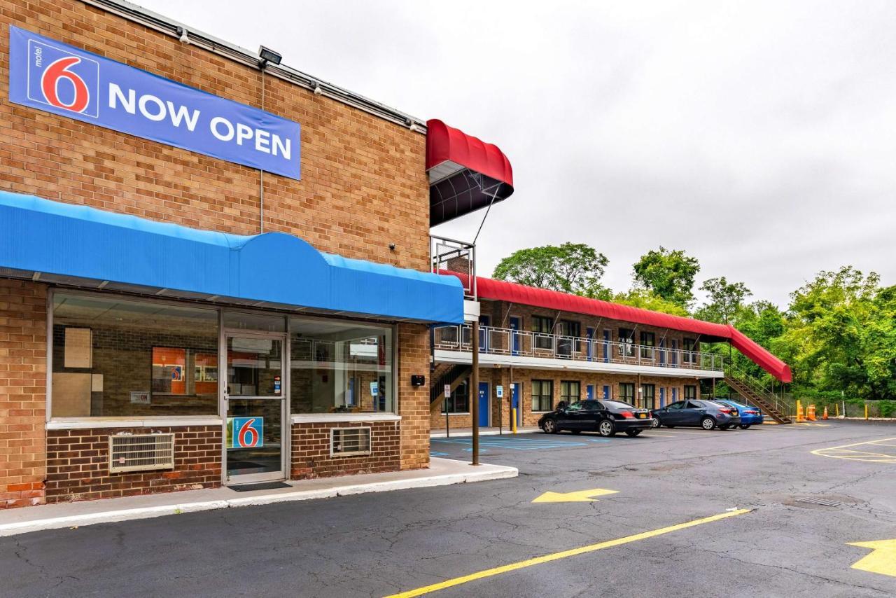 Motel 6-Elmsford, Ny - White Plains Bagian luar foto